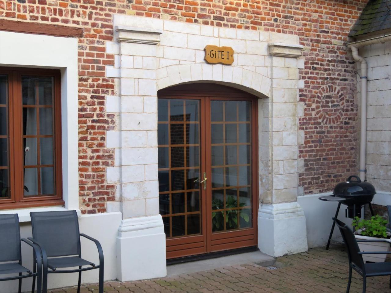 Auberge A La Ferme Surques Dış mekan fotoğraf